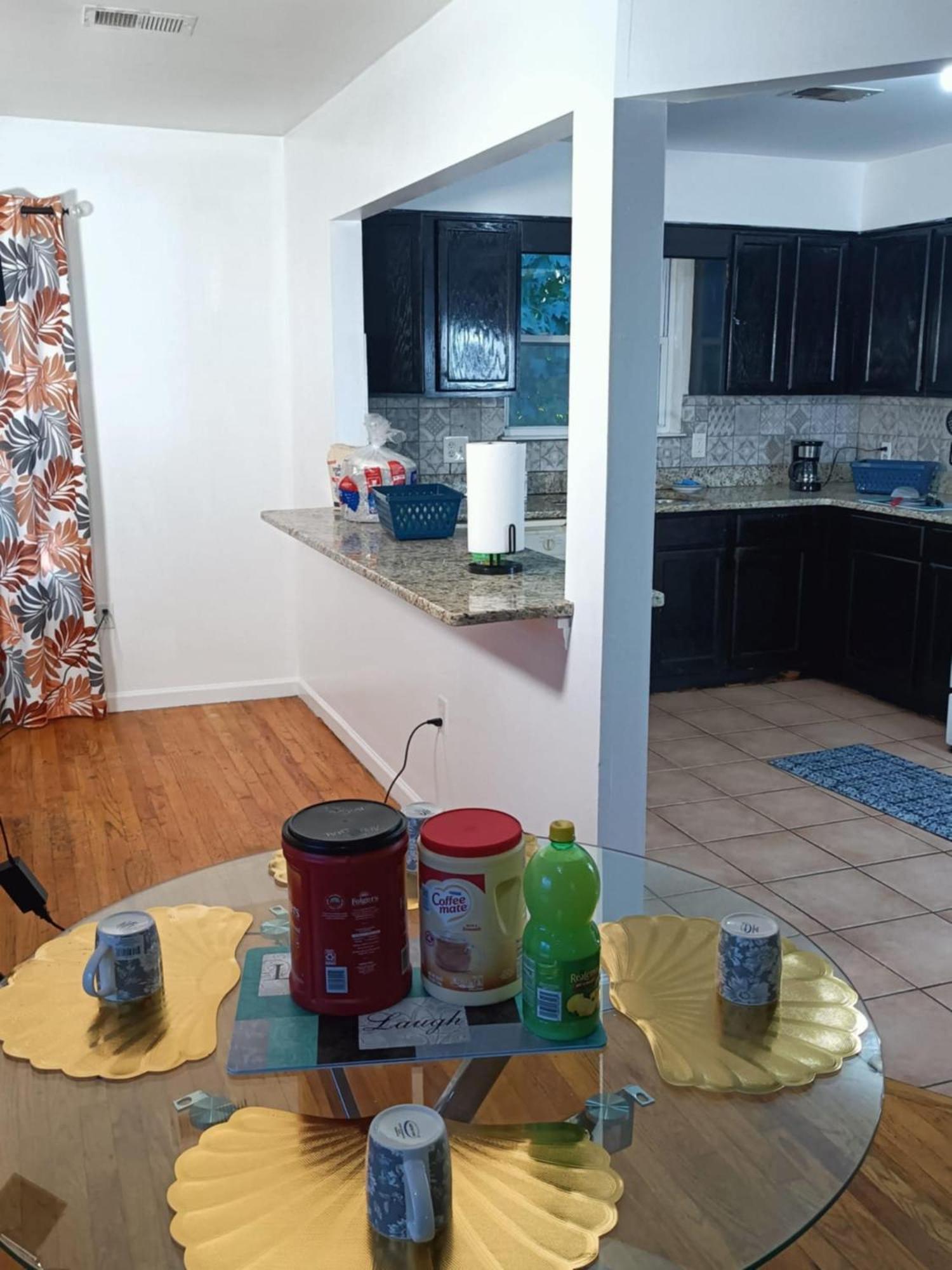 Fada Guest House - 38 Yates Ave نيوآرك المظهر الخارجي الصورة